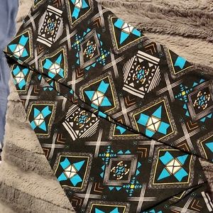 *BOGO* LLR leggings